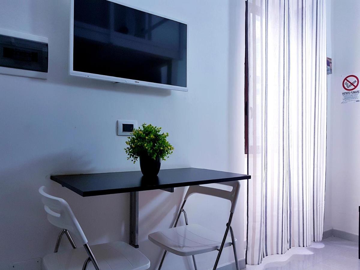 Room N.23 Taranto Exterior foto